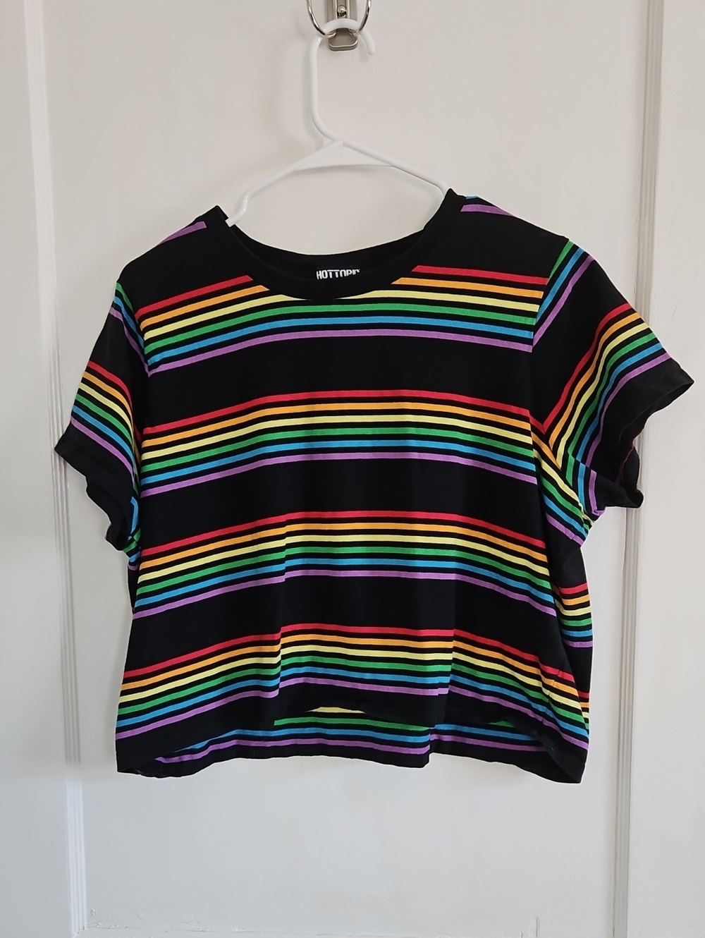 Hot Topic Black Crop Top Tee with Rainbow Stripes